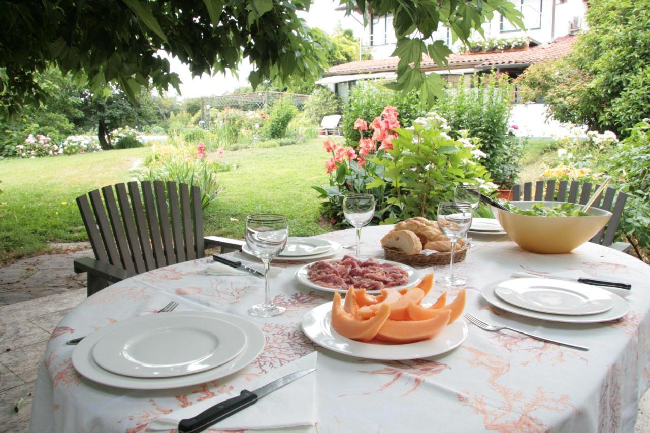 Pietrasanta - Versilia - Villa Arzilla Garden Con Piscina トンファーノ エクステリア 写真