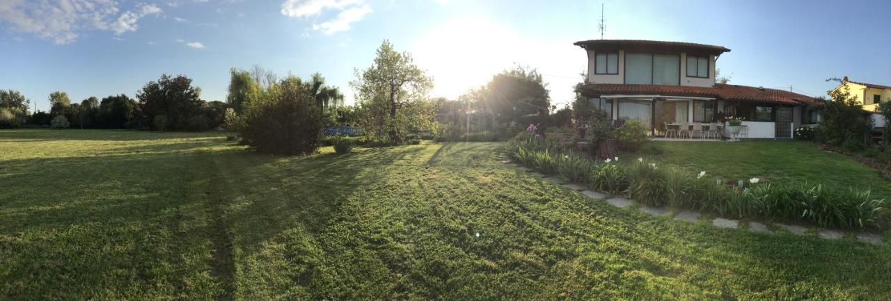 Pietrasanta - Versilia - Villa Arzilla Garden Con Piscina トンファーノ エクステリア 写真