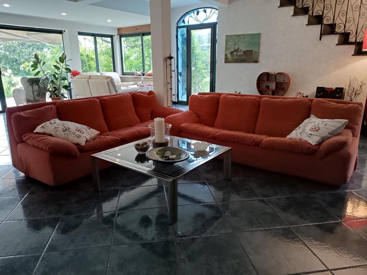 Pietrasanta - Versilia - Villa Arzilla Garden Con Piscina トンファーノ エクステリア 写真